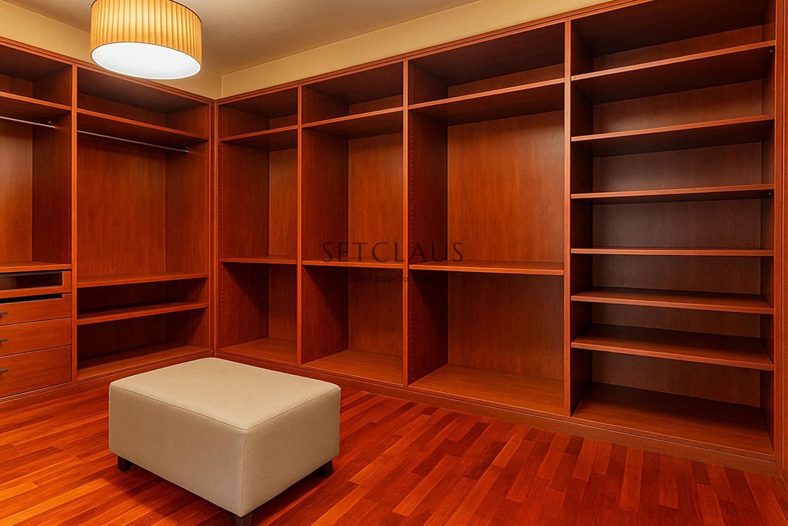 5 soveværelse Villa til salg i Vallromanes med swimmingpool garage - € 1.495.000 (Ref: 8969007)