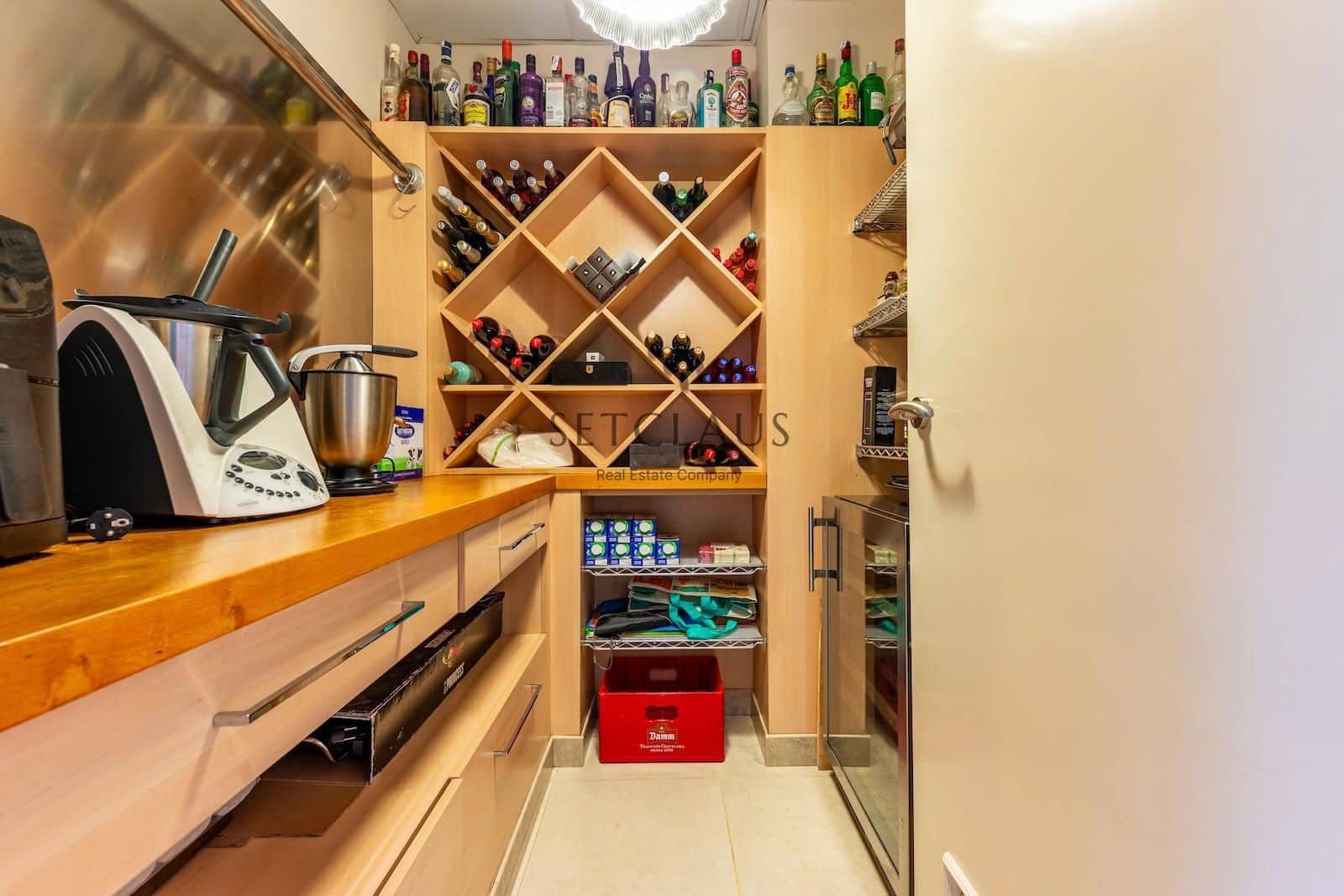 5 soveværelse Villa til salg i Vallromanes med swimmingpool garage - € 1.495.000 (Ref: 8969007)