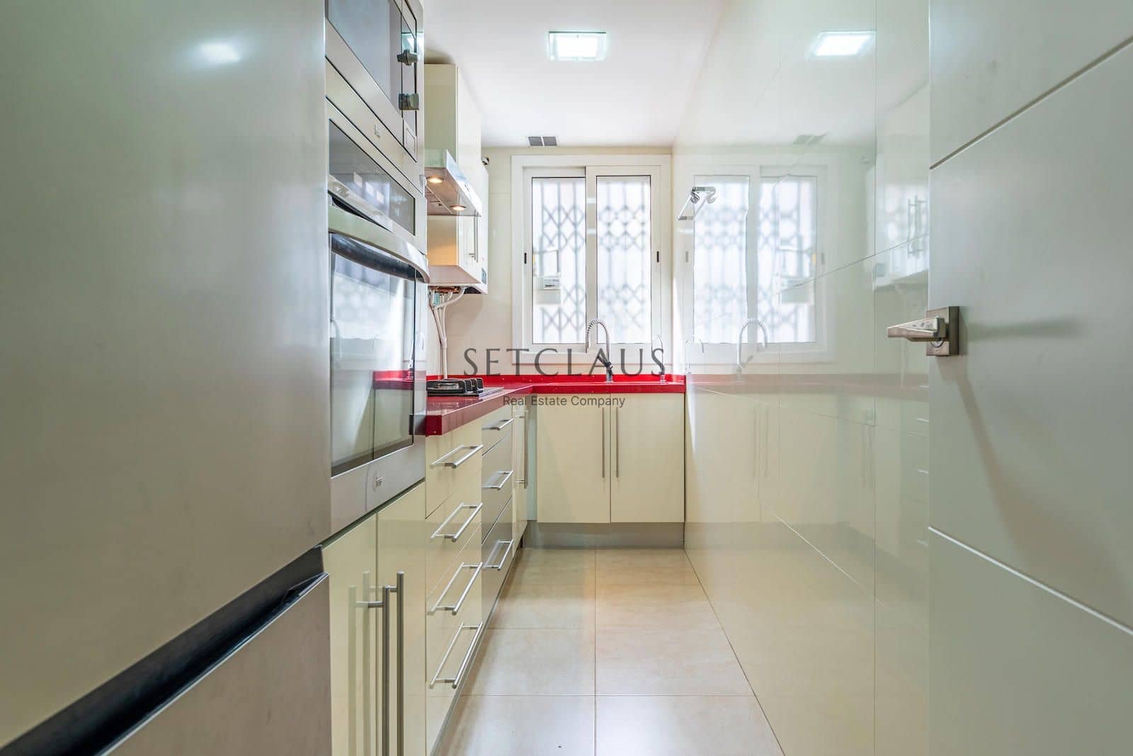 2 slaapkamer Penthouse te koop in Barcelona stad - € 520.000 (Ref: 8981499)