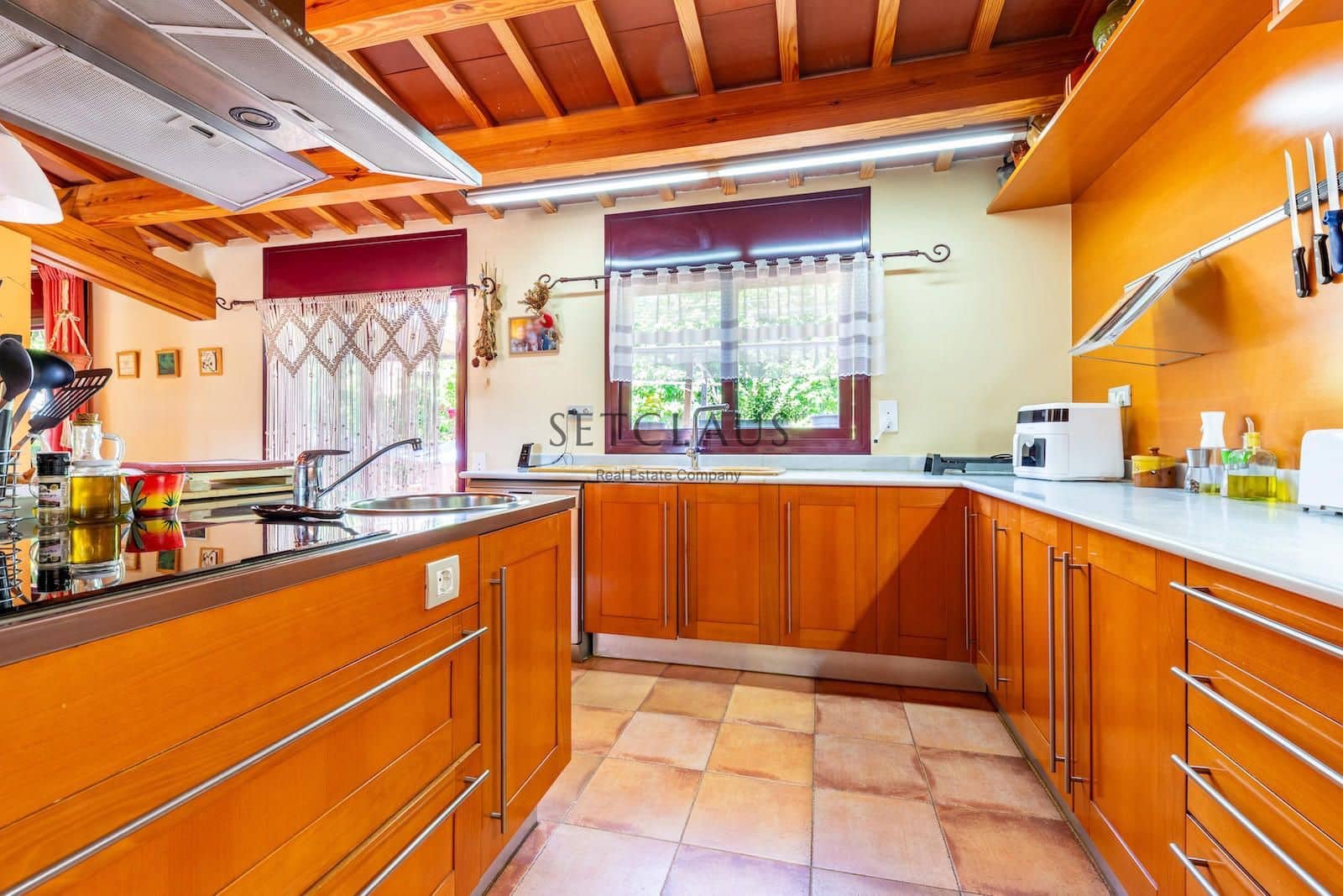 5 slaapkamer Villa te koop in Argentona met garage - € 948.000 (Ref: 9001969)