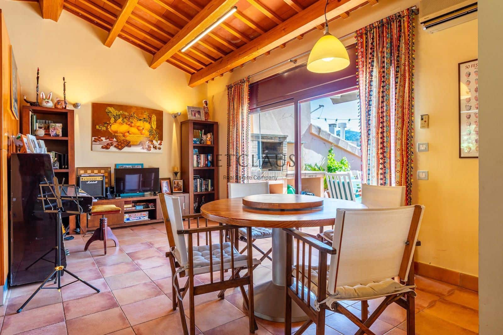 5 slaapkamer Villa te koop in Argentona met garage - € 948.000 (Ref: 9001969)