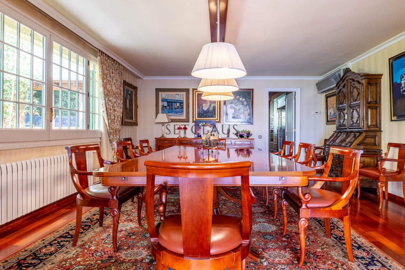 10 soveværelse Villa til salg i Badalona med swimmingpool garage - € 1.600.000 (Ref: 9002518)