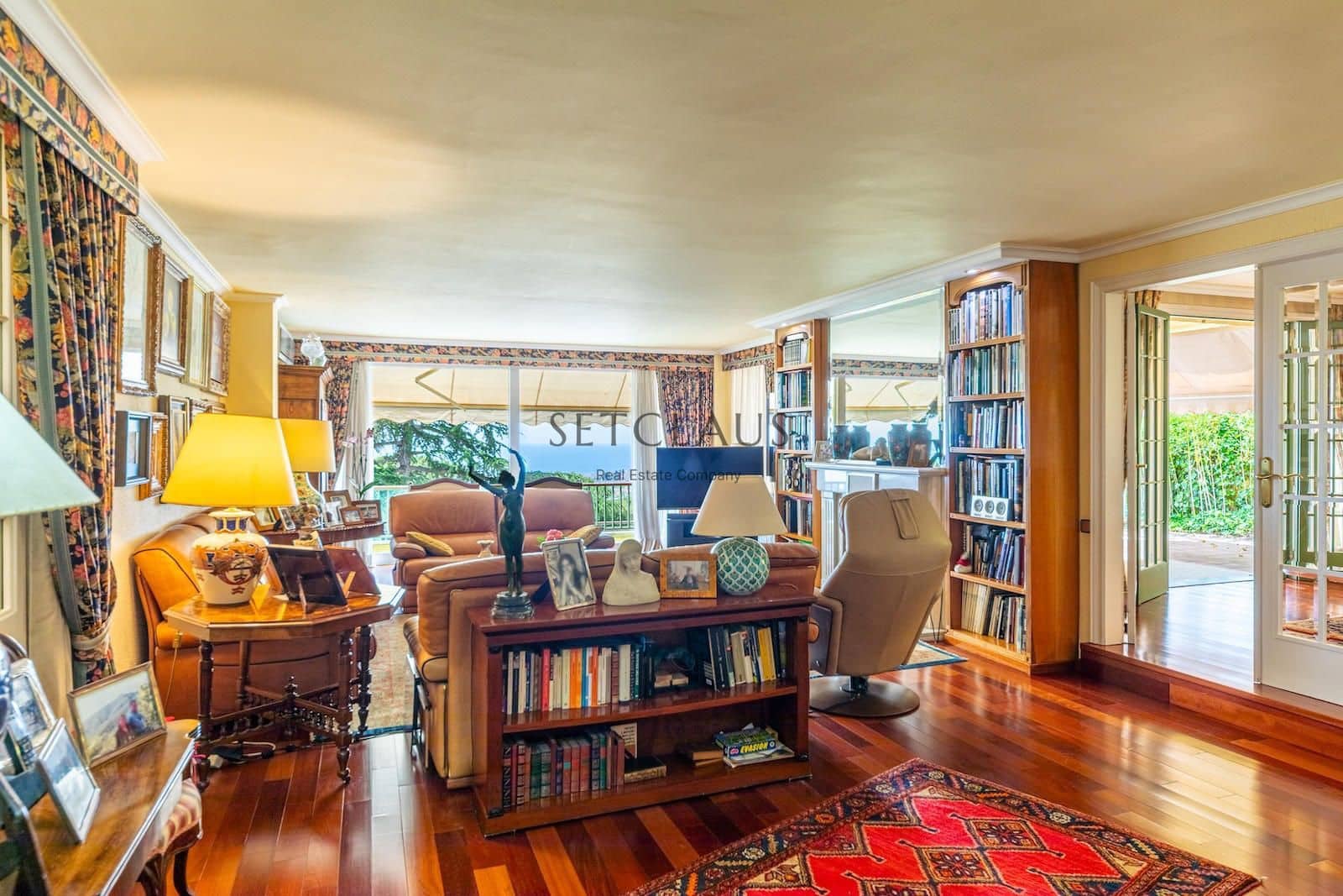 10 soveværelse Villa til salg i Badalona med swimmingpool garage - € 1.600.000 (Ref: 9002518)