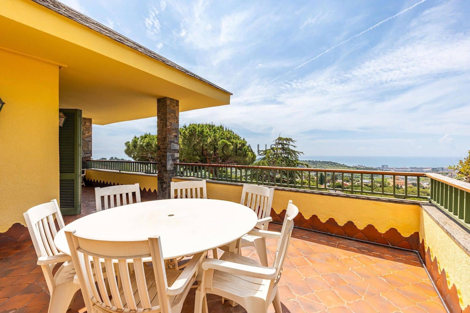 10 soveværelse Villa til salg i Badalona med swimmingpool garage - € 1.600.000 (Ref: 9002518)