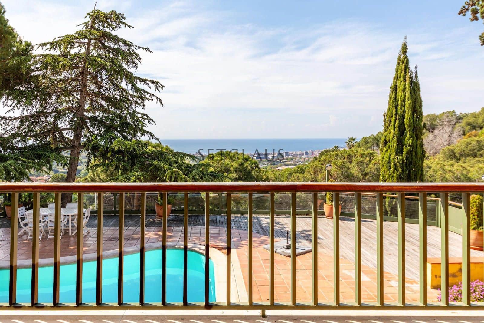 10 soveværelse Villa til salg i Badalona med swimmingpool garage - € 1.600.000 (Ref: 9002518)