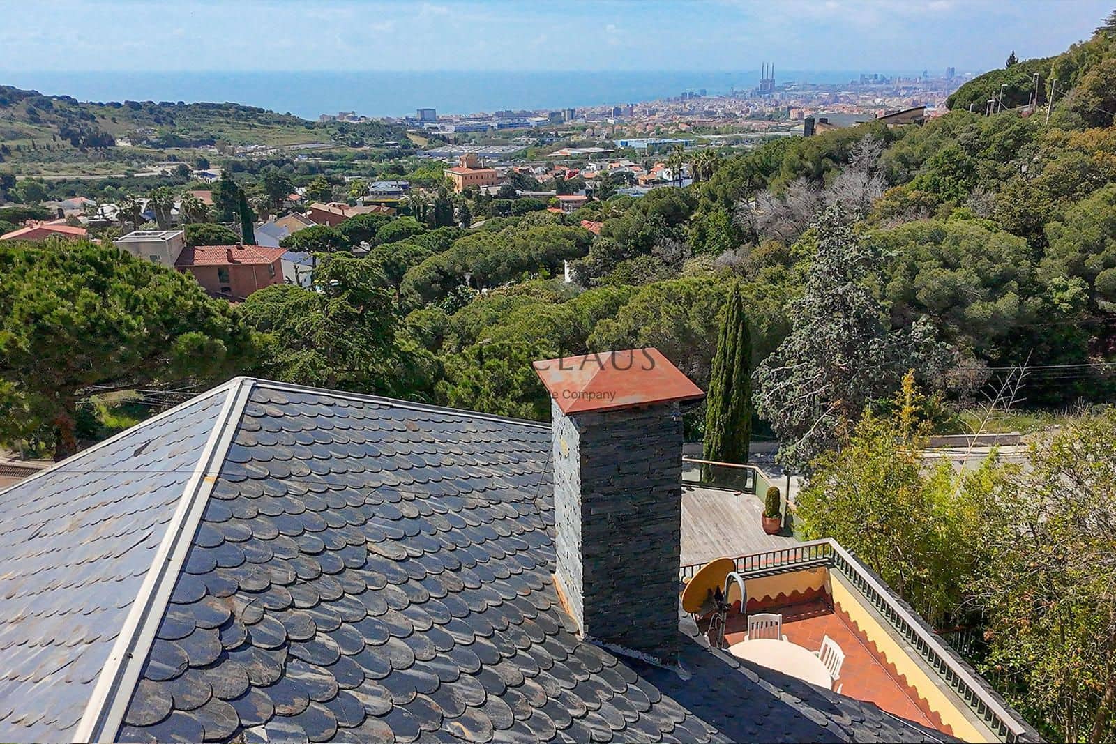 10 soveværelse Villa til salg i Badalona med swimmingpool garage - € 1.600.000 (Ref: 9002518)