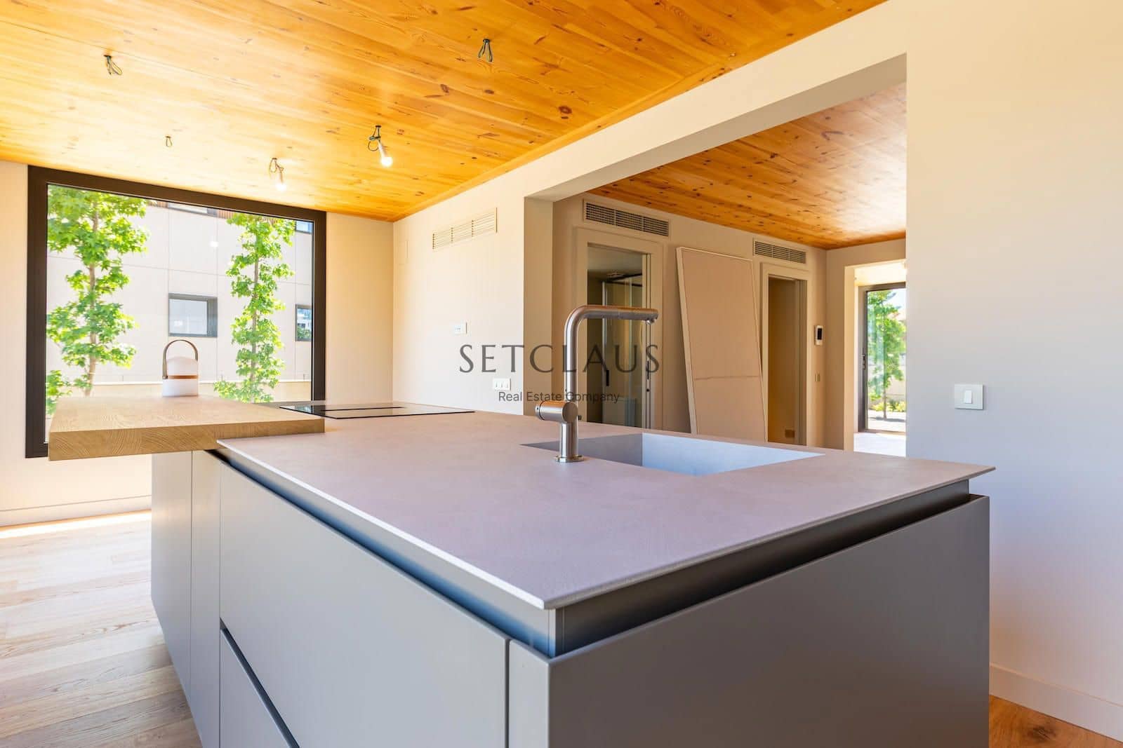 3 Zimmer Villa zu verkaufen in Tiana mit Pool Garage - 1.050.000 € (Ref: 9004014)