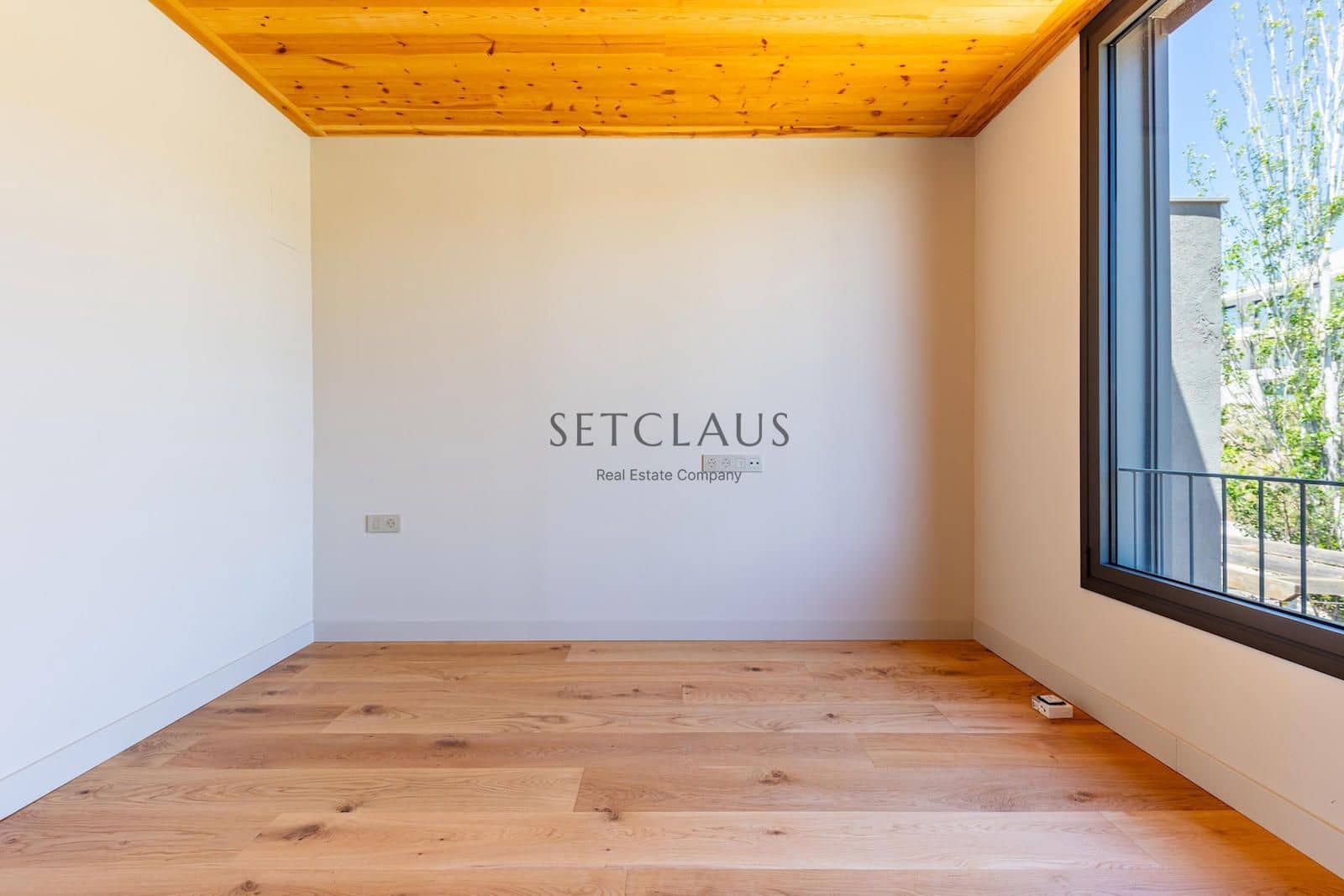 3 Zimmer Villa zu verkaufen in Tiana mit Pool Garage - 1.050.000 € (Ref: 9004014)