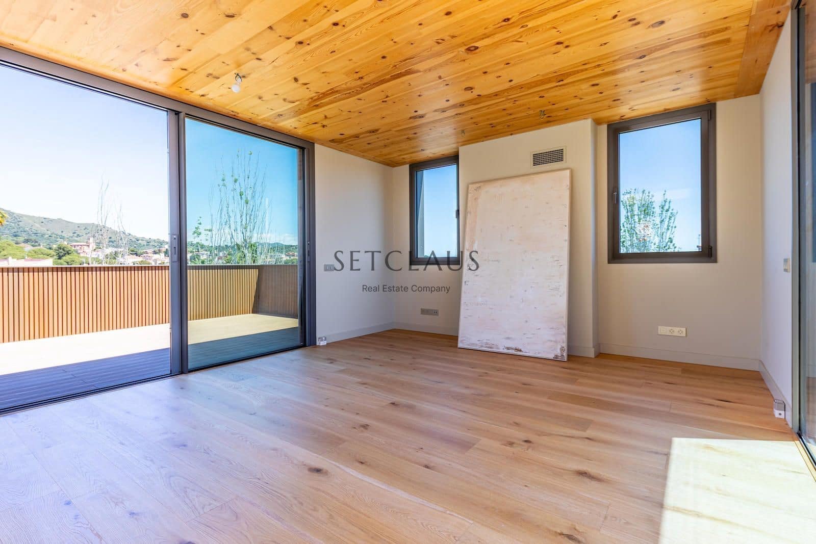 3 Zimmer Villa zu verkaufen in Tiana mit Pool Garage - 1.050.000 € (Ref: 9004014)