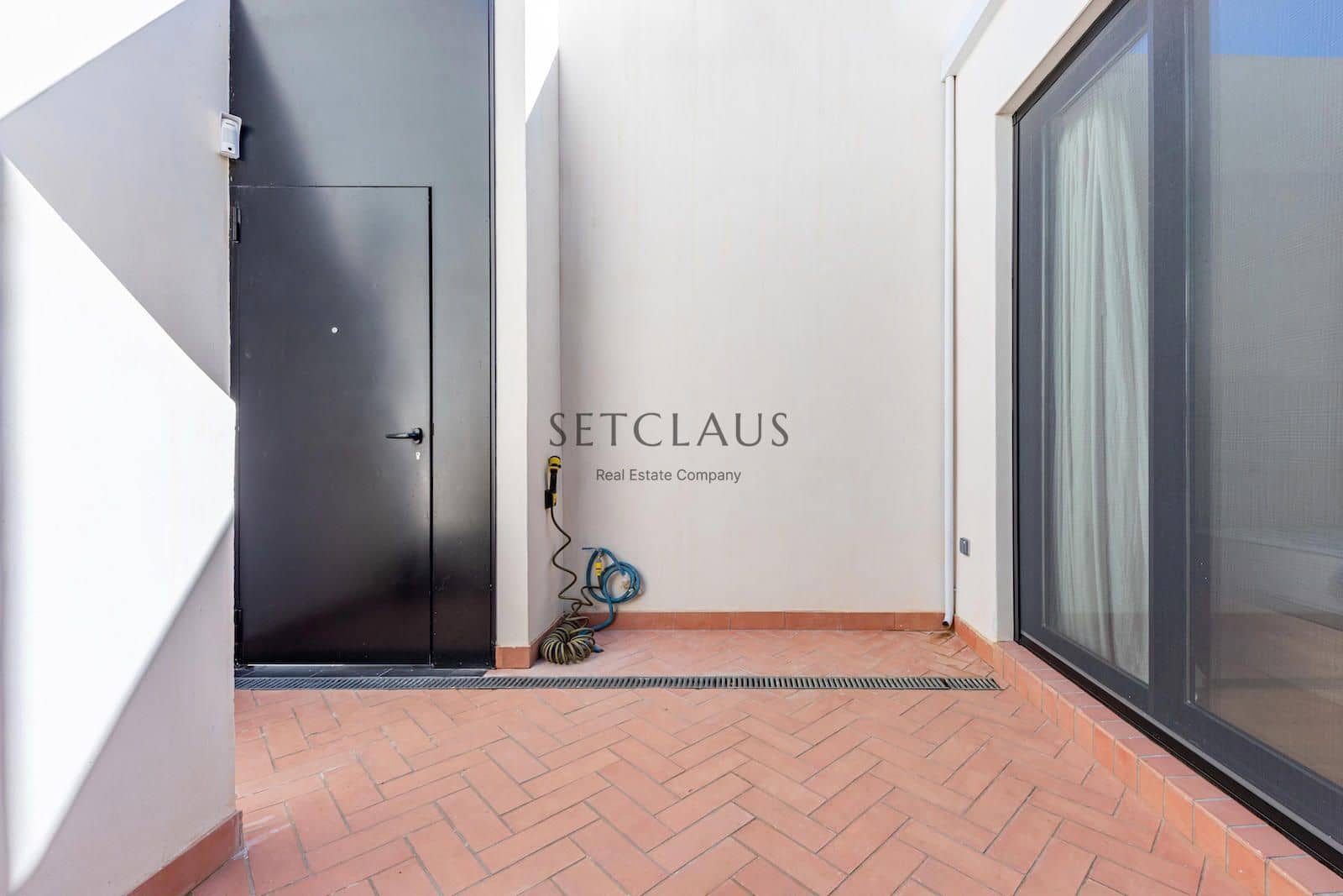 2 soveværelse Lejlighed til salg i Montgat med swimmingpool garage - € 660.000 (Ref: 9005994)