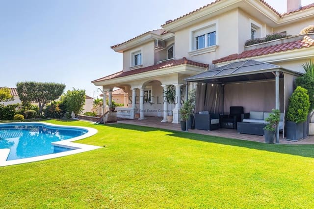 5 soverom Villa til salgs i Alella med svømmebasseng garasje - € 1 090 000 (Ref: 9009365)