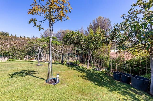 5 soverom Villa til salgs i Alella med svømmebasseng garasje - € 1 090 000 (Ref: 9009365)