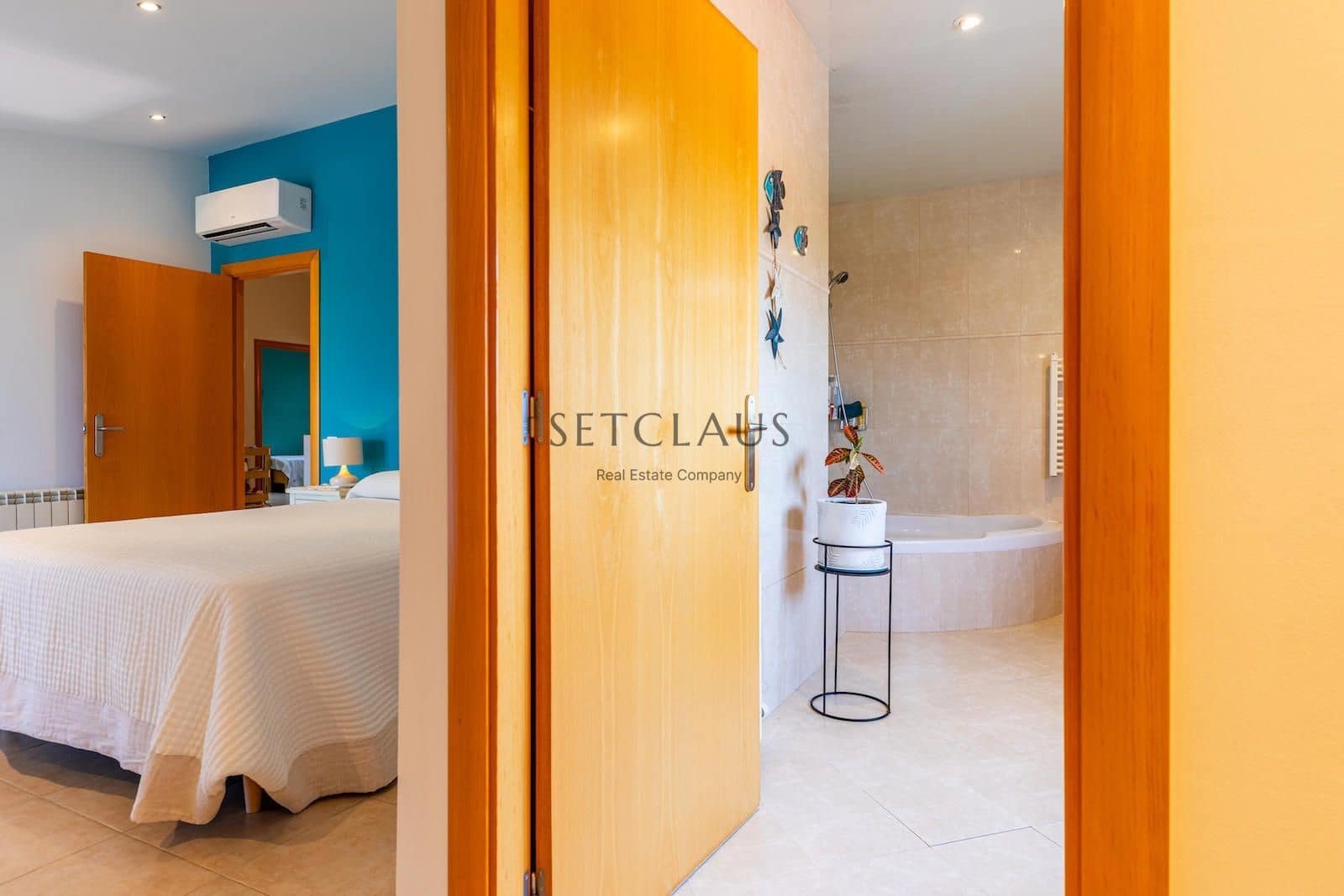 7 chambre Villa/Maison à vendre à Sant Vicenc de Montalt avec garage - 890 000 € (Ref: 9105919)