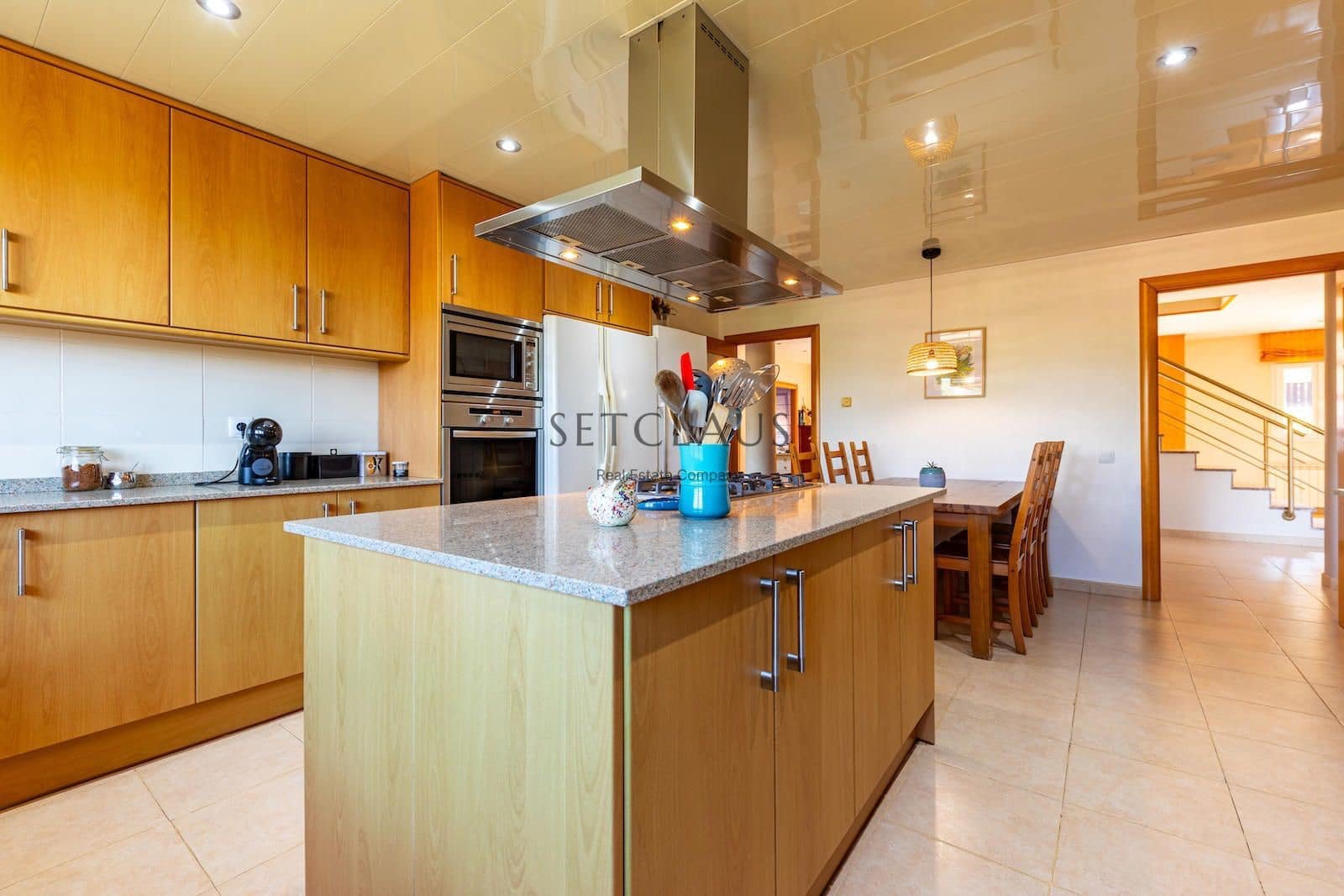 7 chambre Villa/Maison à vendre à Sant Vicenc de Montalt avec garage - 890 000 € (Ref: 9105919)