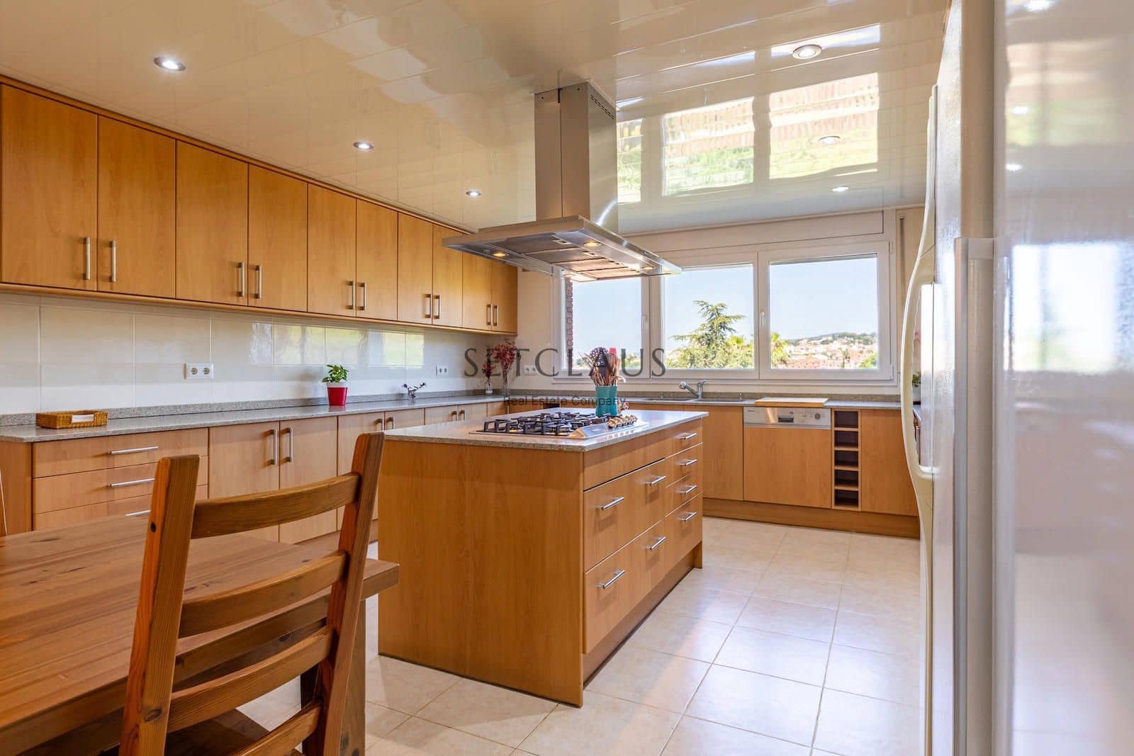 7 chambre Villa/Maison à vendre à Sant Vicenc de Montalt avec garage - 890 000 € (Ref: 9105919)