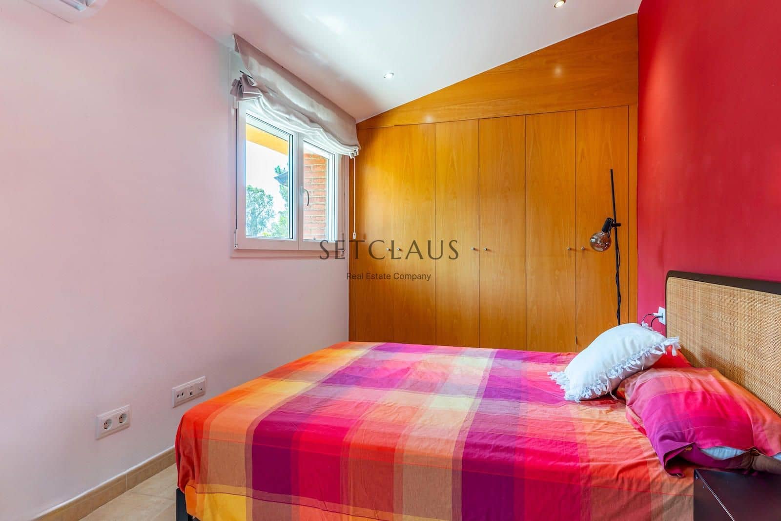 7 chambre Villa/Maison à vendre à Sant Vicenc de Montalt avec garage - 890 000 € (Ref: 9105919)