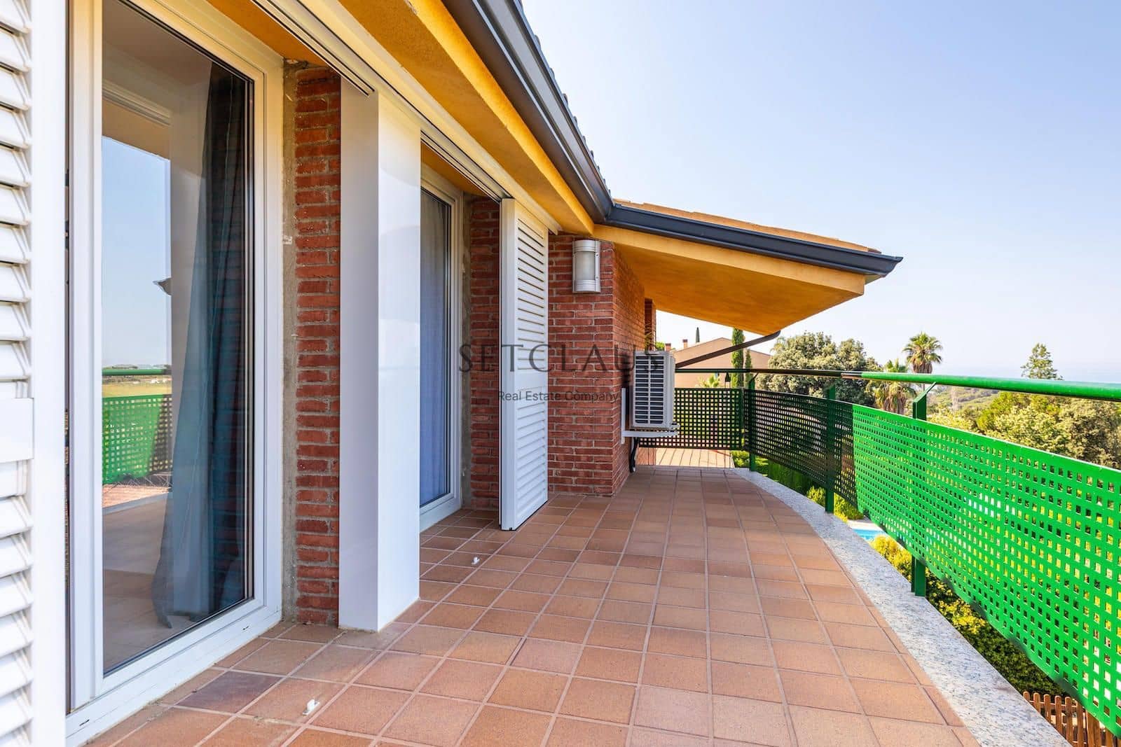 7 chambre Villa/Maison à vendre à Sant Vicenc de Montalt avec garage - 890 000 € (Ref: 9105919)