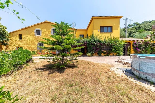 6 soveværelse Villa til salg i Vilassar de Dalt med garage - € 1.380.000 (Ref: 9108136)