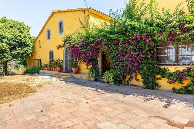 6 soveværelse Villa til salg i Vilassar de Dalt med garage - € 1.380.000 (Ref: 9108136)