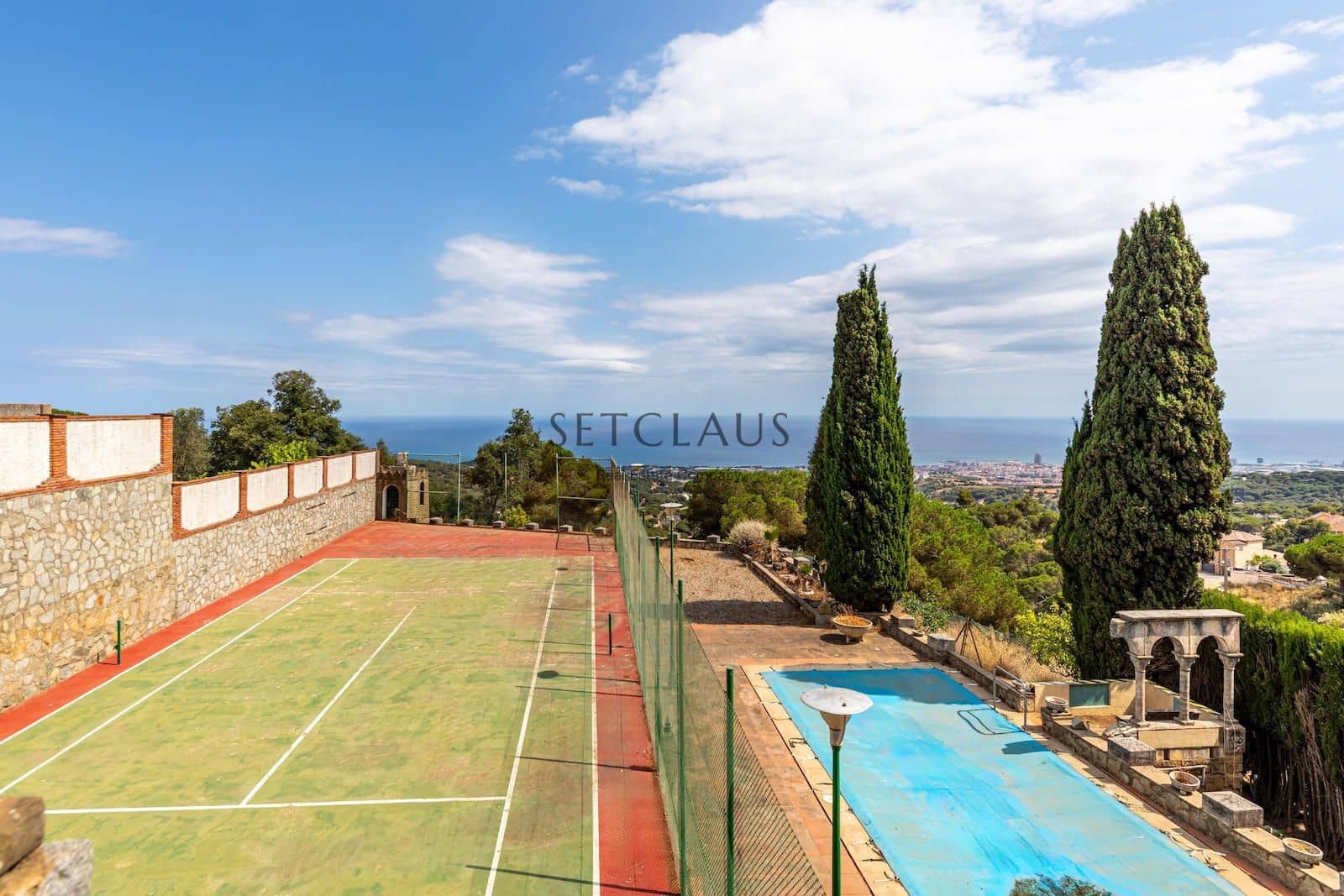 4 soveværelse Villa til salg i Mataro med swimmingpool garage - € 750.000 (Ref: 9115116)