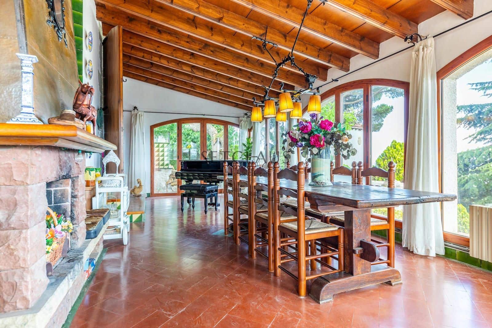 4 soveværelse Villa til salg i Mataro med swimmingpool garage - € 750.000 (Ref: 9115116)