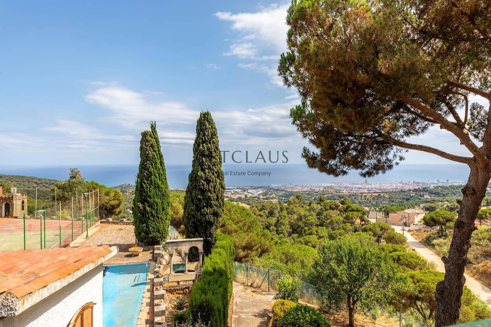 4 soveværelse Villa til salg i Mataro med swimmingpool garage - € 750.000 (Ref: 9115116)