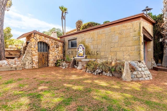 4 bedroom Villa for sale in Mataró with pool garage - € 750,000 (Ref: 9115116)