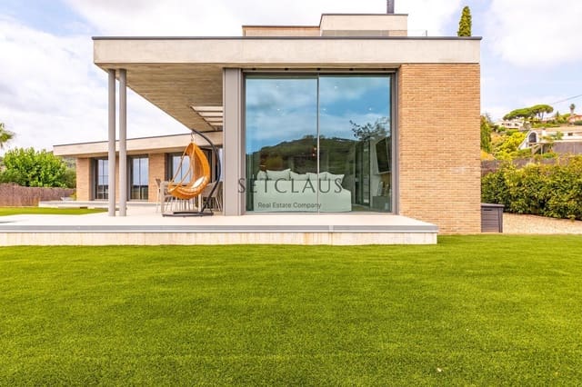 4 soverom Villa til salgs i Cabrils med svømmebasseng garasje - € 1 490 000 (Ref: 9142457)