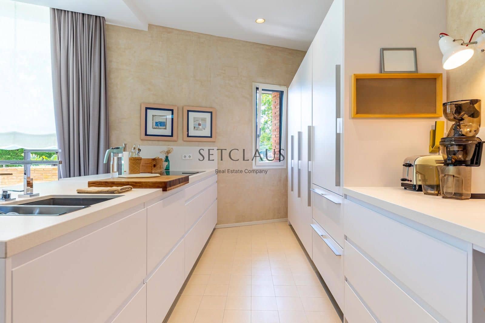 6 soveværelse Villa til salg i Alella med swimmingpool garage - € 2.800.000 (Ref: 9160536)