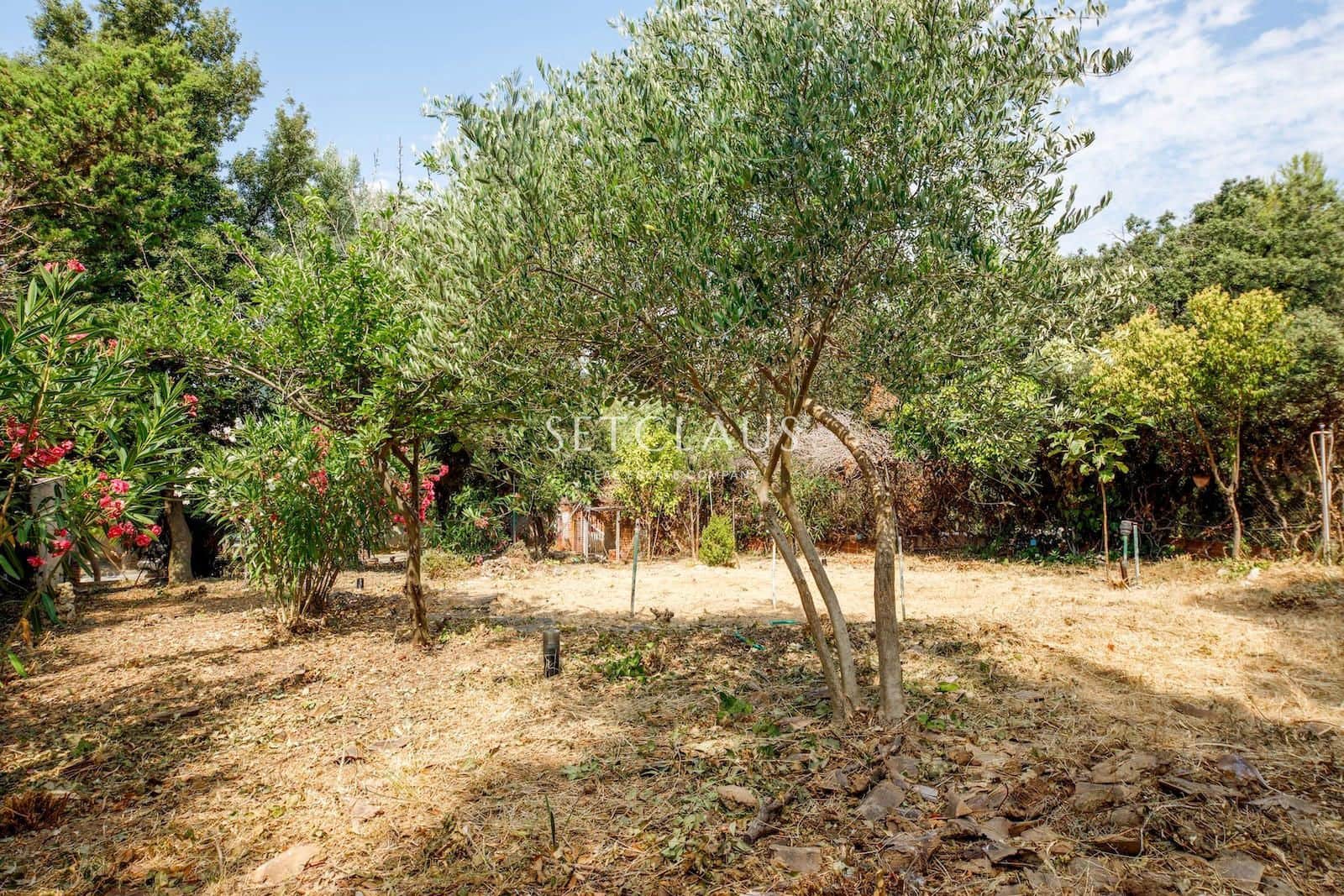 Building Plot for sale in El Masnou - € 440,000 (Ref: 9203076)