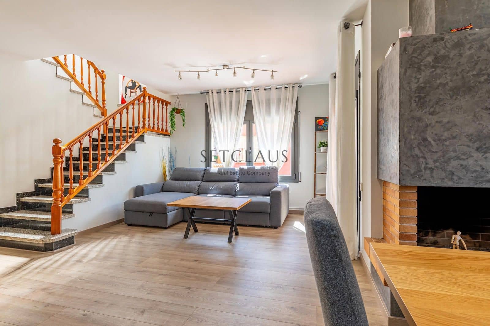 4 soverom Villa til salgs i El Masnou med svømmebasseng garasje - € 840 000 (Ref: 9205300)