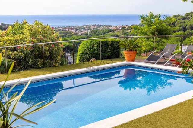 5 soverom Villa til salgs i Alella med svømmebasseng garasje - € 1 250 000 (Ref: 9207811)