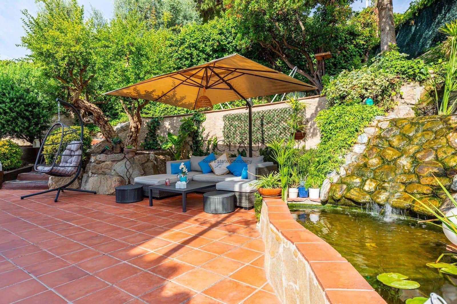 5 soverom Villa til salgs i Alella med svømmebasseng garasje - € 1 250 000 (Ref: 9207811)