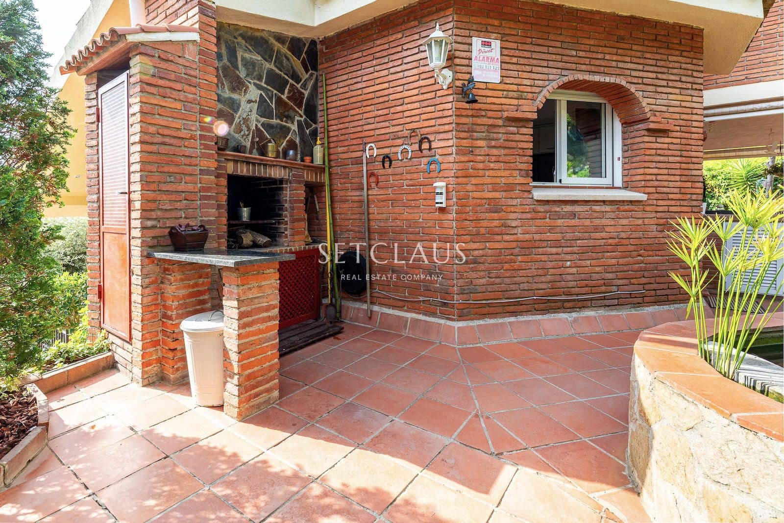 5 sypialnia Willa na sprzedaż w Alella z basenem garażem - 1 190 000 € (Ref: 9207811)