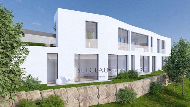 4 makuuhuone Huvila myytävänä paikassa Premià de Dalt mukana uima-altaan 
autotalli - 1 200 000 € (Ref: 9237852)