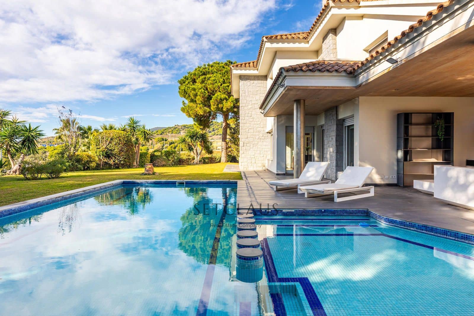 4 soveværelse Villa til salg i Alella med swimmingpool garage - € 1.980.000 (Ref: 9256227)