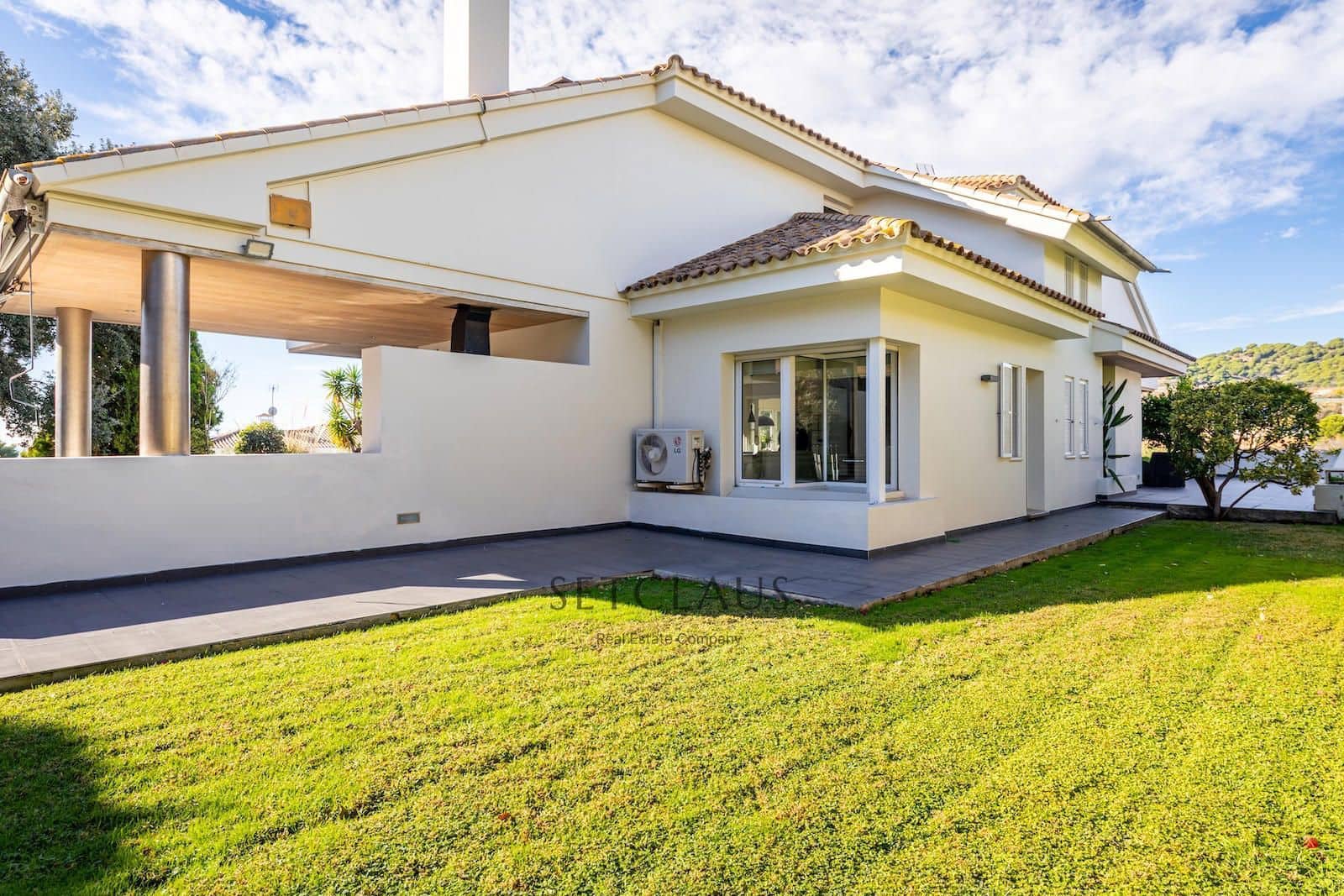 4 soveværelse Villa til salg i Alella med swimmingpool garage - € 1.980.000 (Ref: 9256227)