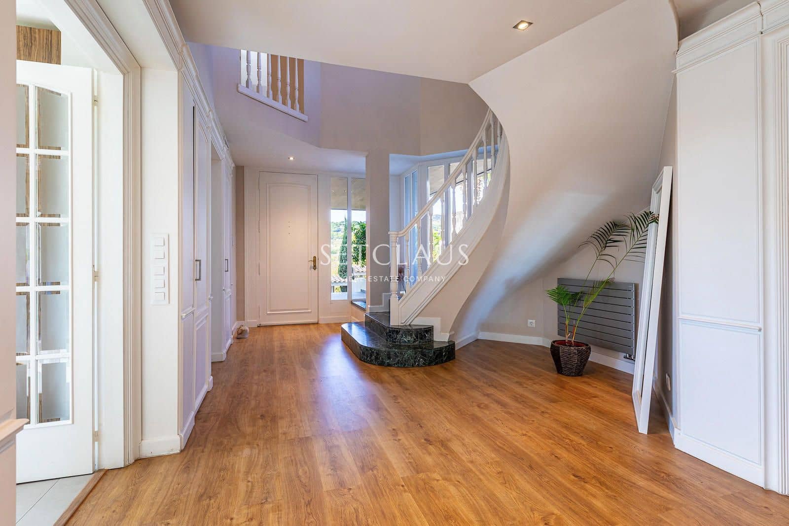 4 soveværelse Villa til salg i Alella med swimmingpool garage - € 1.890.000 (Ref: 9256227)
