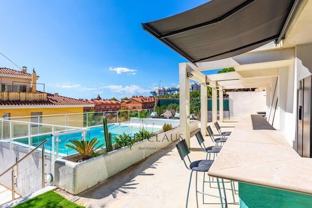 5 soverom Villa til salgs i El Masnou med svømmebasseng garasje - € 1 900 000 (Ref: 9263586)