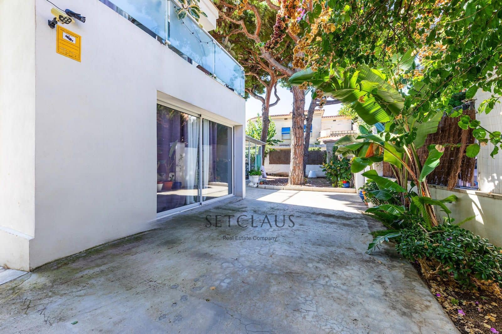 5 soverom Villa til salgs i El Masnou med svømmebasseng garasje - € 1 900 000 (Ref: 9263586)