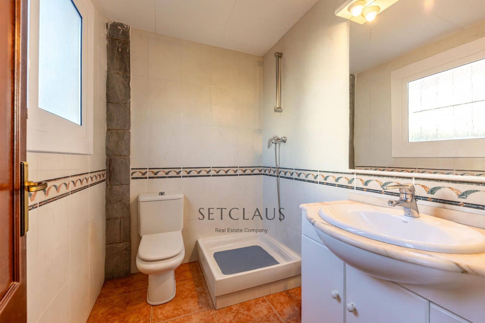 5 sypialnia Willa na sprzedaż w El Masnou - 870 000 € (Ref: 9266521)