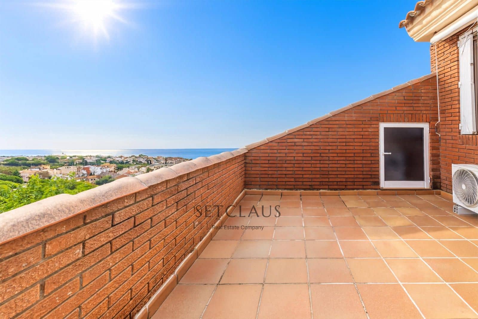 4 soverom Villa til salgs i Teia med garasje - € 770 000 (Ref: 9267702)