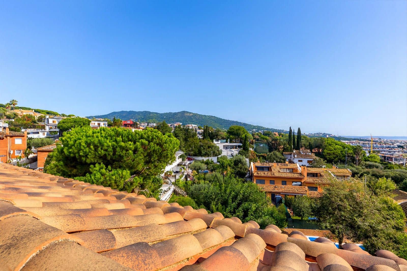 4 soverom Villa til salgs i Teia med garasje - € 770 000 (Ref: 9267702)