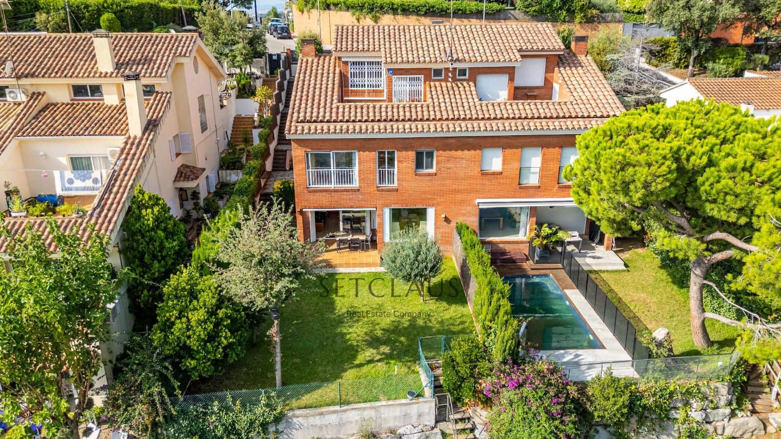 4 soverom Villa til salgs i Teia med garasje - € 770 000 (Ref: 9267702)