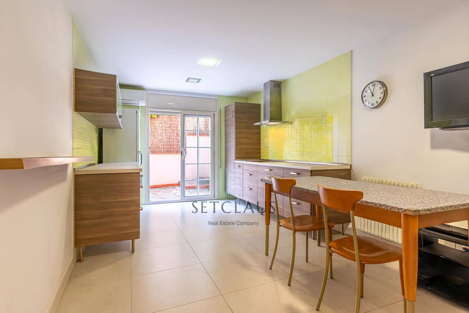 4 soverom Villa til salgs i Teia med garasje - € 770 000 (Ref: 9267702)