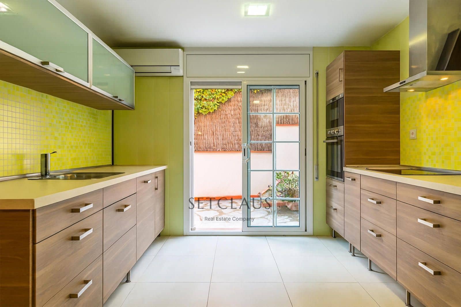 4 soverom Villa til salgs i Teia med garasje - € 770 000 (Ref: 9267702)