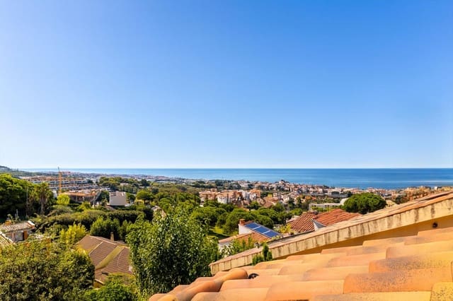 4 soverom Villa til salgs i Teià med garasje - € 770 000 (Ref: 9267702)