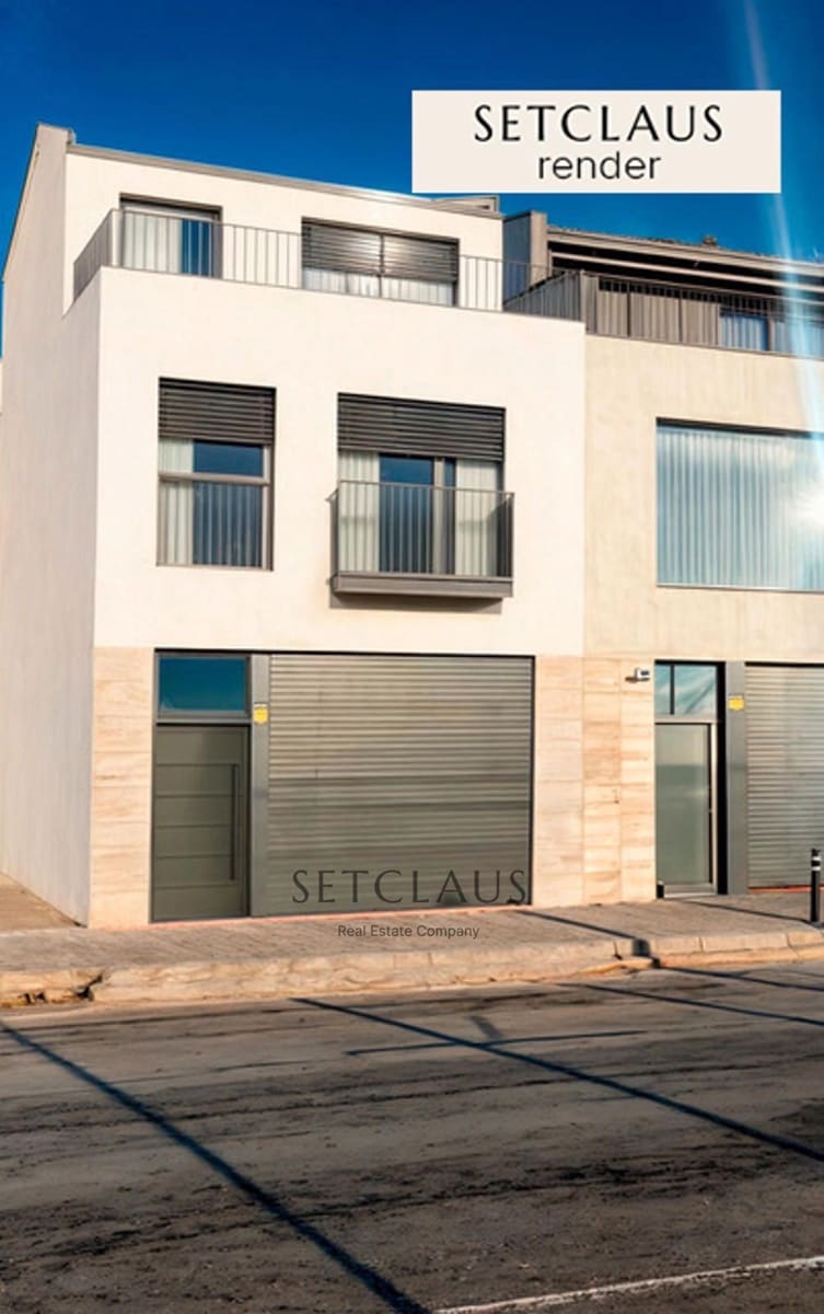 3 bedroom Townhouse for sale in Montgat with pool garage - € 750,000 (Ref: 9282806)