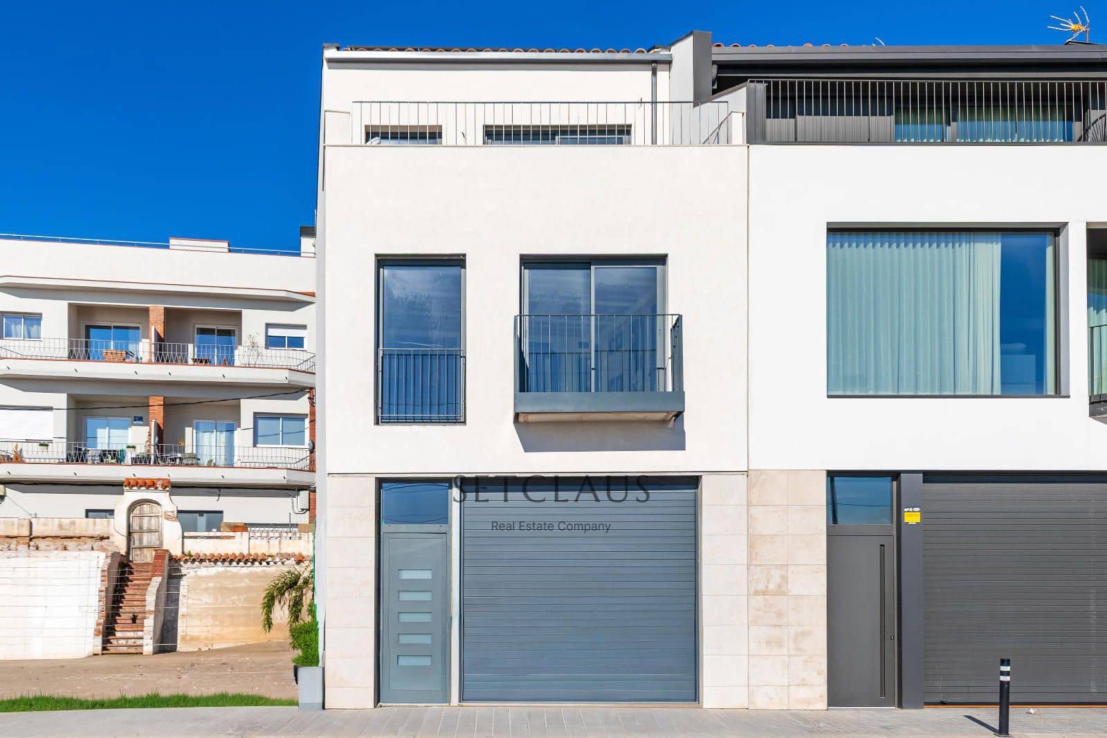 3 soveværelse Byhus til salg i Montgat med swimmingpool garage - € 750.000 (Ref: 9282806)