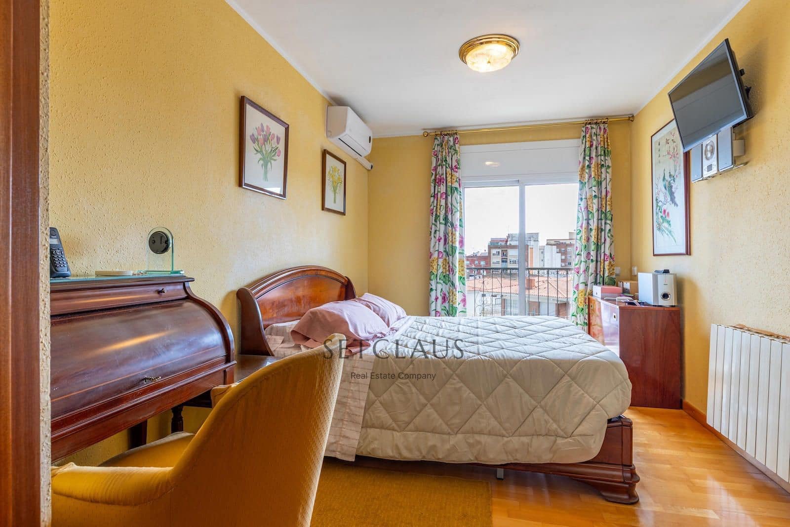 4 soverom Villa til salgs i Premia de Dalt med svømmebasseng garasje - € 749 000 (Ref: 9283527)